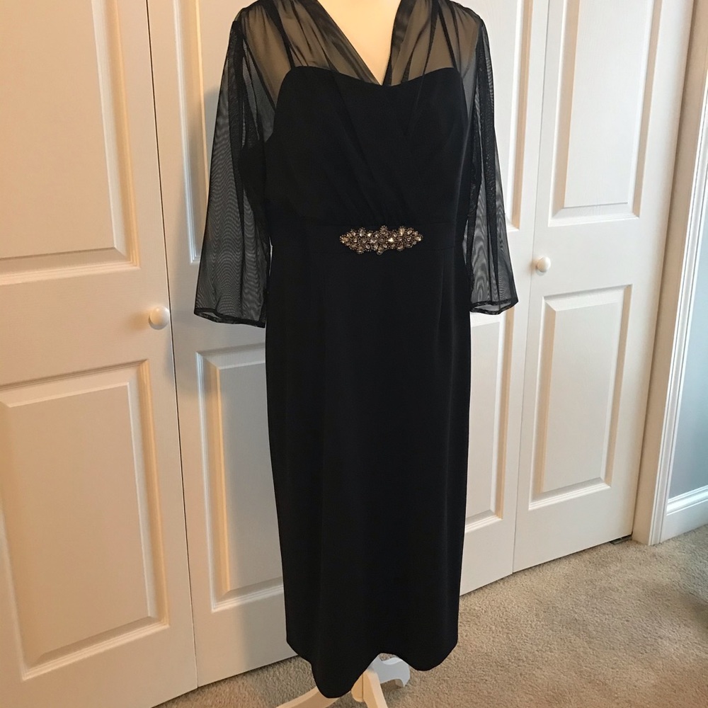 Black cocktail dress🍾